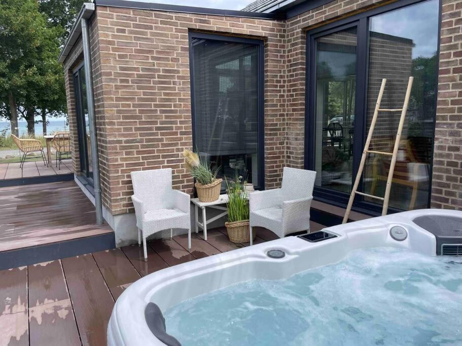 Luksus Hus I 1St Raekke, All-Incl Top Komfort Med Spa Og Skov Strøby Ladeplads Eksteriør bilde